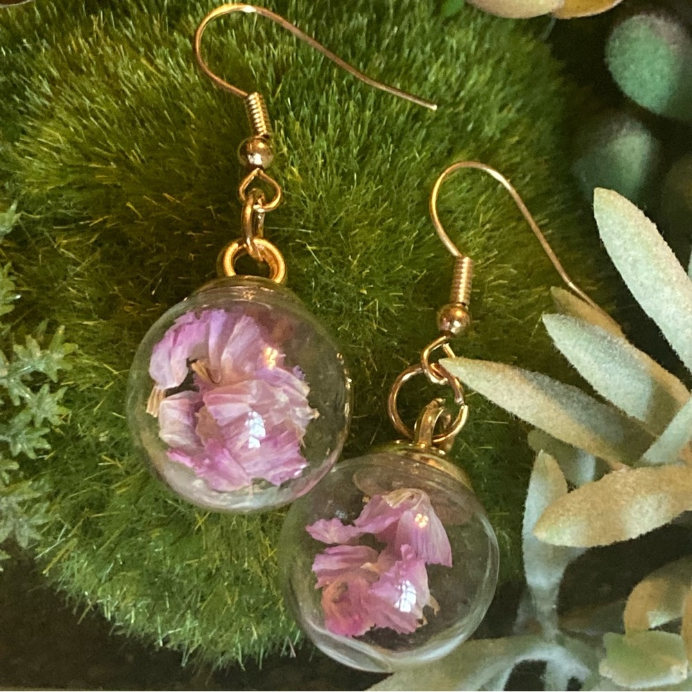 💎 Pink Purple Dried Flower Earrings